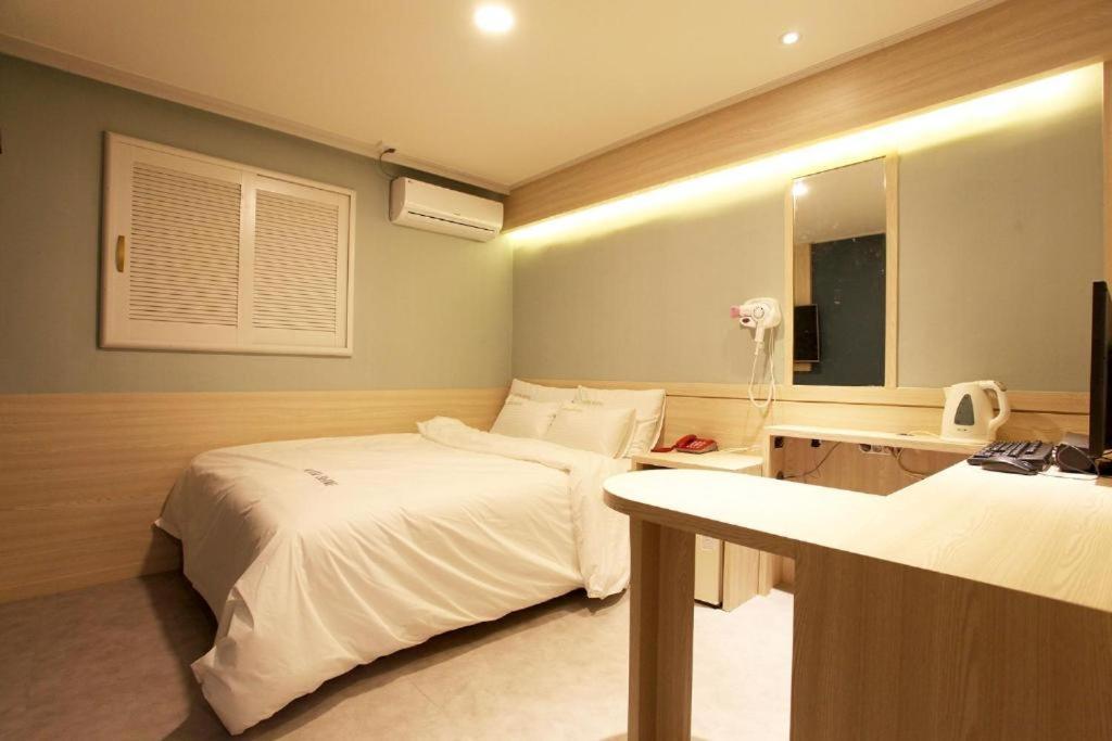 โรงแรมไชน์ โซล ภายนอก รูปภาพ
