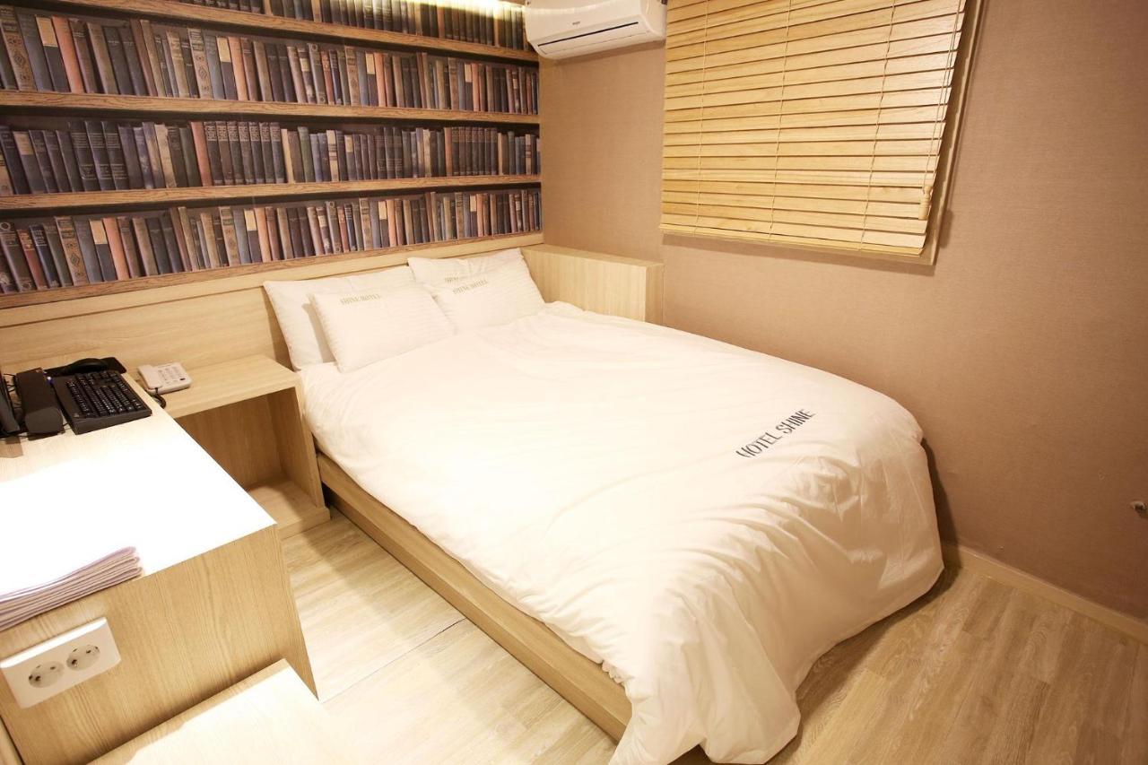 โรงแรมไชน์ โซล ภายนอก รูปภาพ